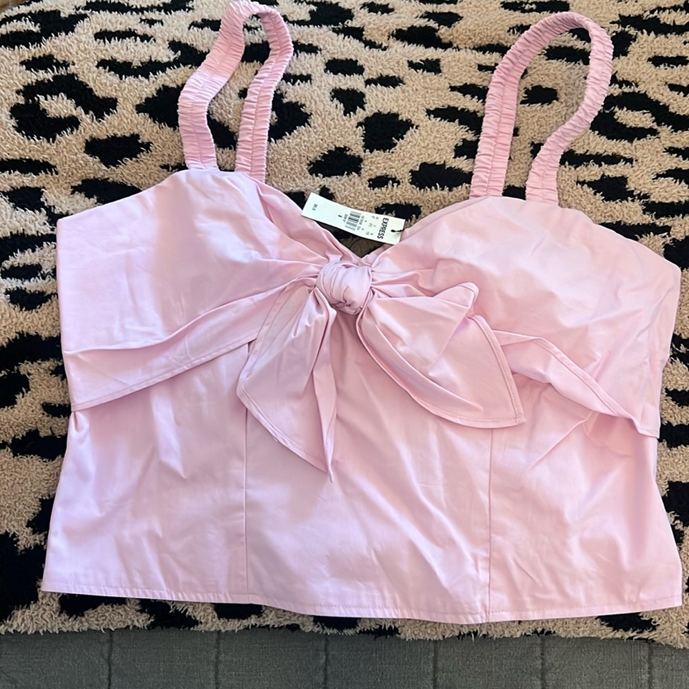 Express light pink crop top medium